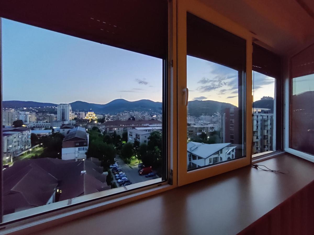 Cosy 2-Bedroom Apartment With An Amazing Panorama Deva Buitenkant foto